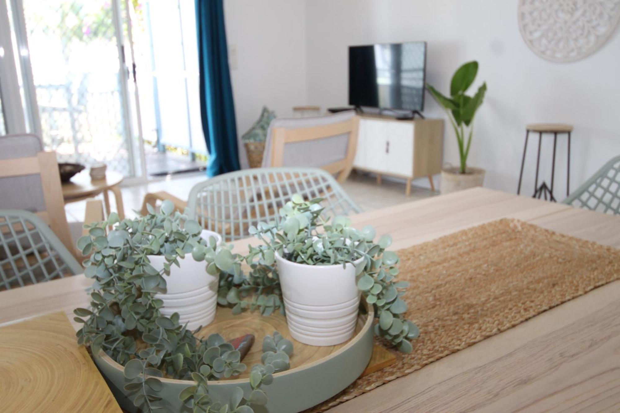 Moreton Island Villas And Apartments Tangalooma Room photo