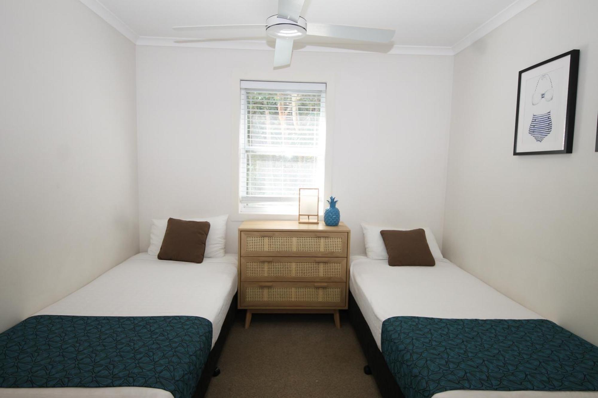 Moreton Island Villas And Apartments Tangalooma Room photo