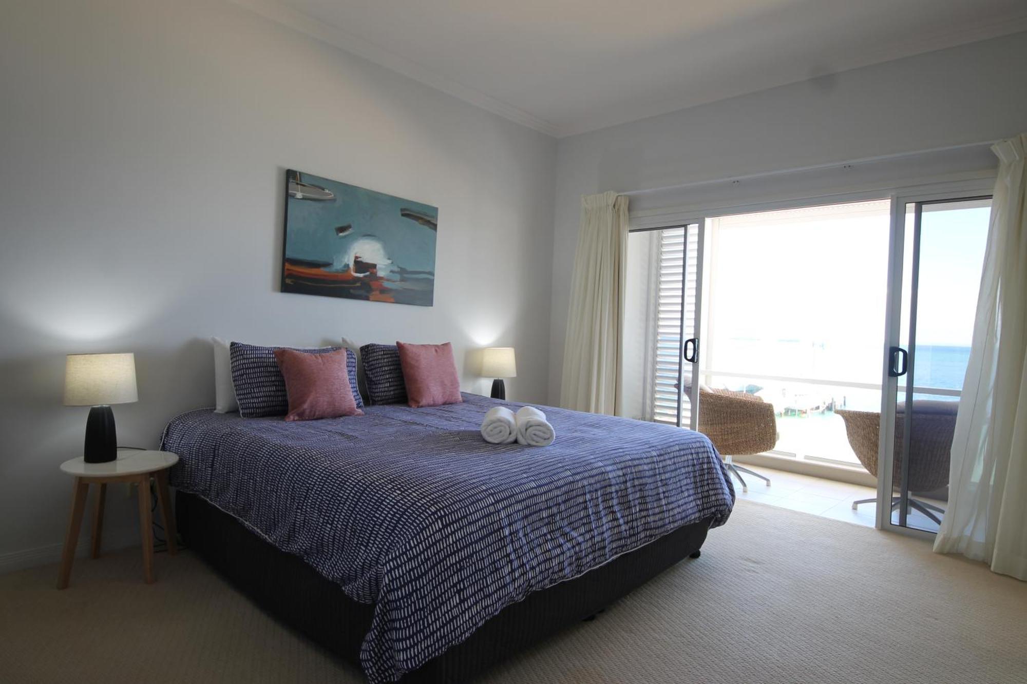 Moreton Island Villas And Apartments Tangalooma Room photo