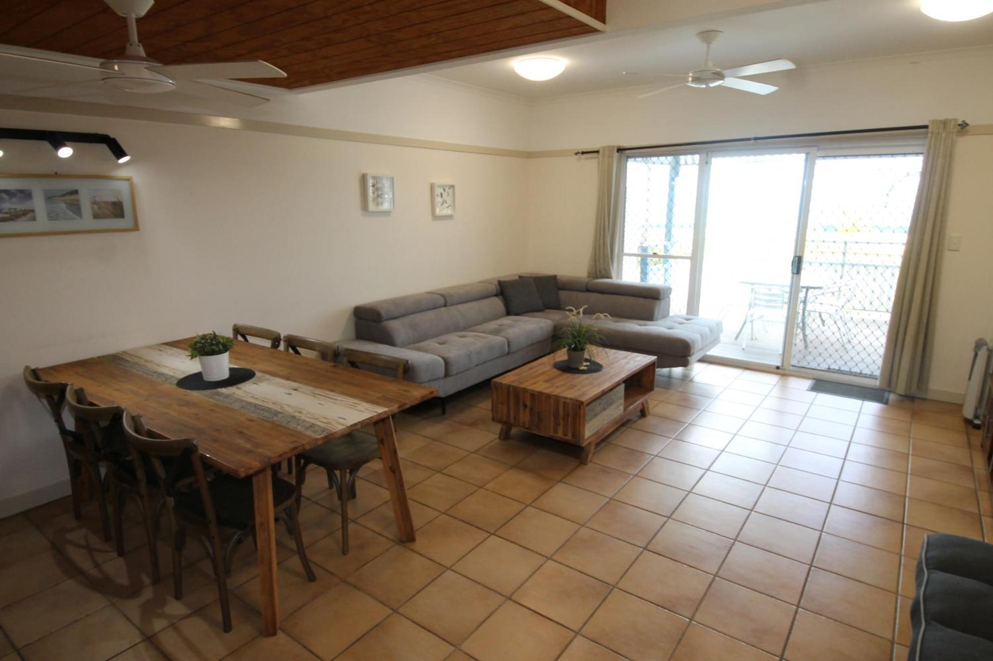 Moreton Island Villas And Apartments Tangalooma Room photo